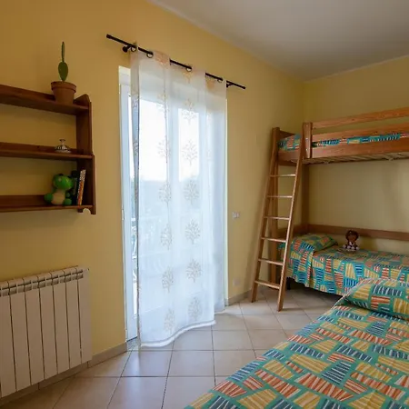 Tigani Apartment