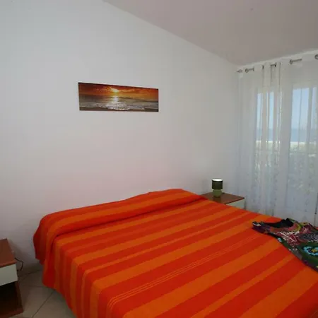 Tigani Apartment